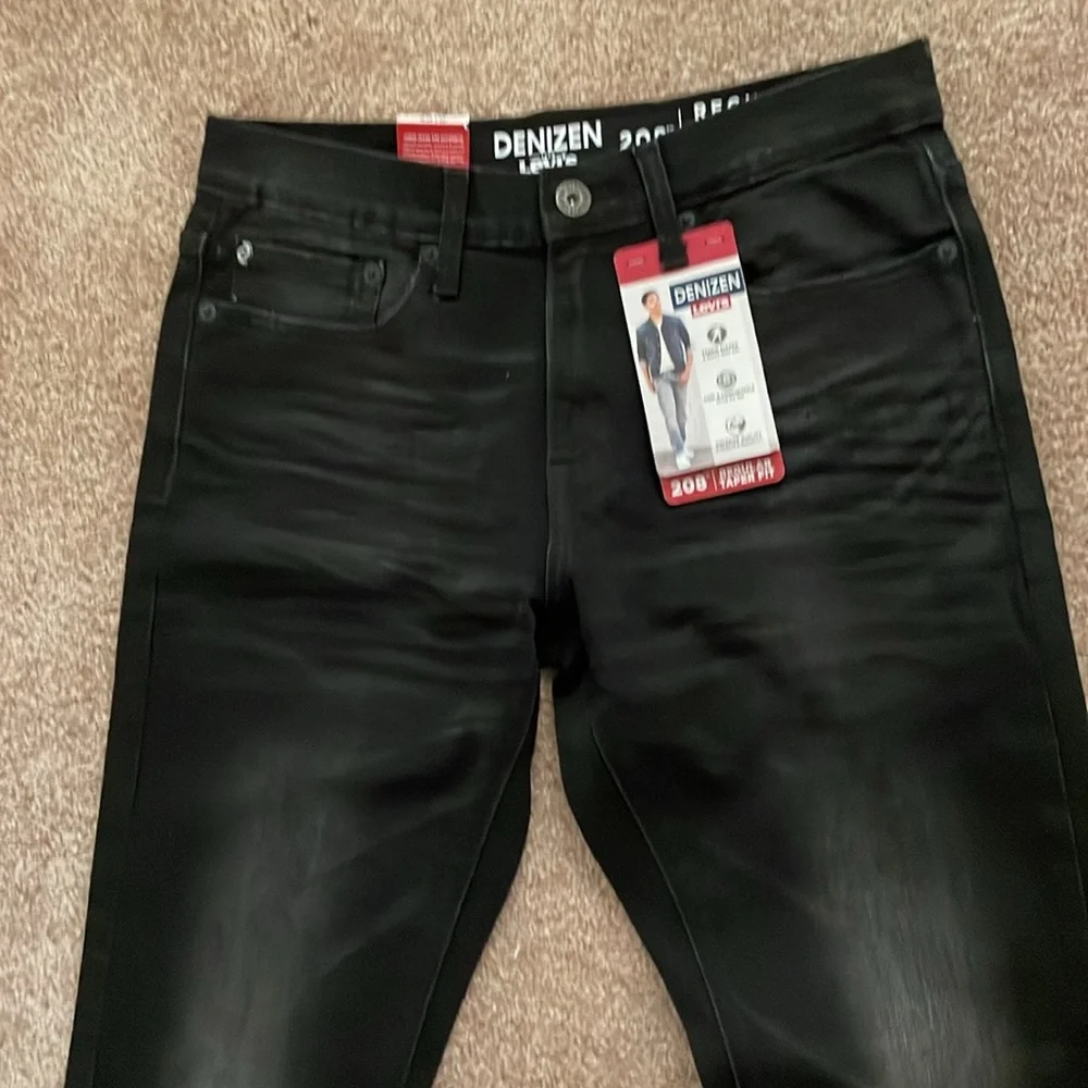 Levi’s 29/32 Men BLACK denim Denizen Regular Taper 208 jeans